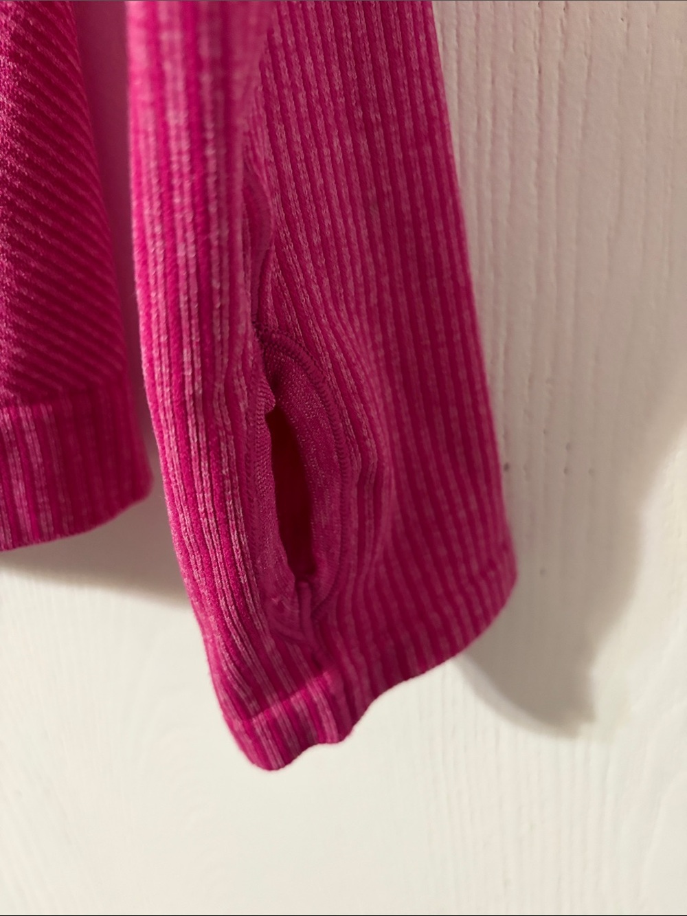 NWOT Brooks Run Happy Streaker' Seamless Hoodie Long Sleeve Stripes Medium Pink - Picture 6 of 11
